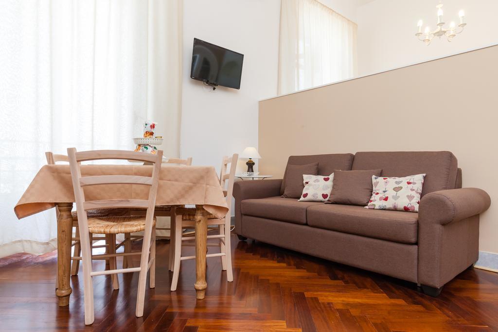 Garibaldi I Apartment Naples Exterior photo